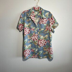 Liz Claiborne Liz Wear Floral button down Size Medium